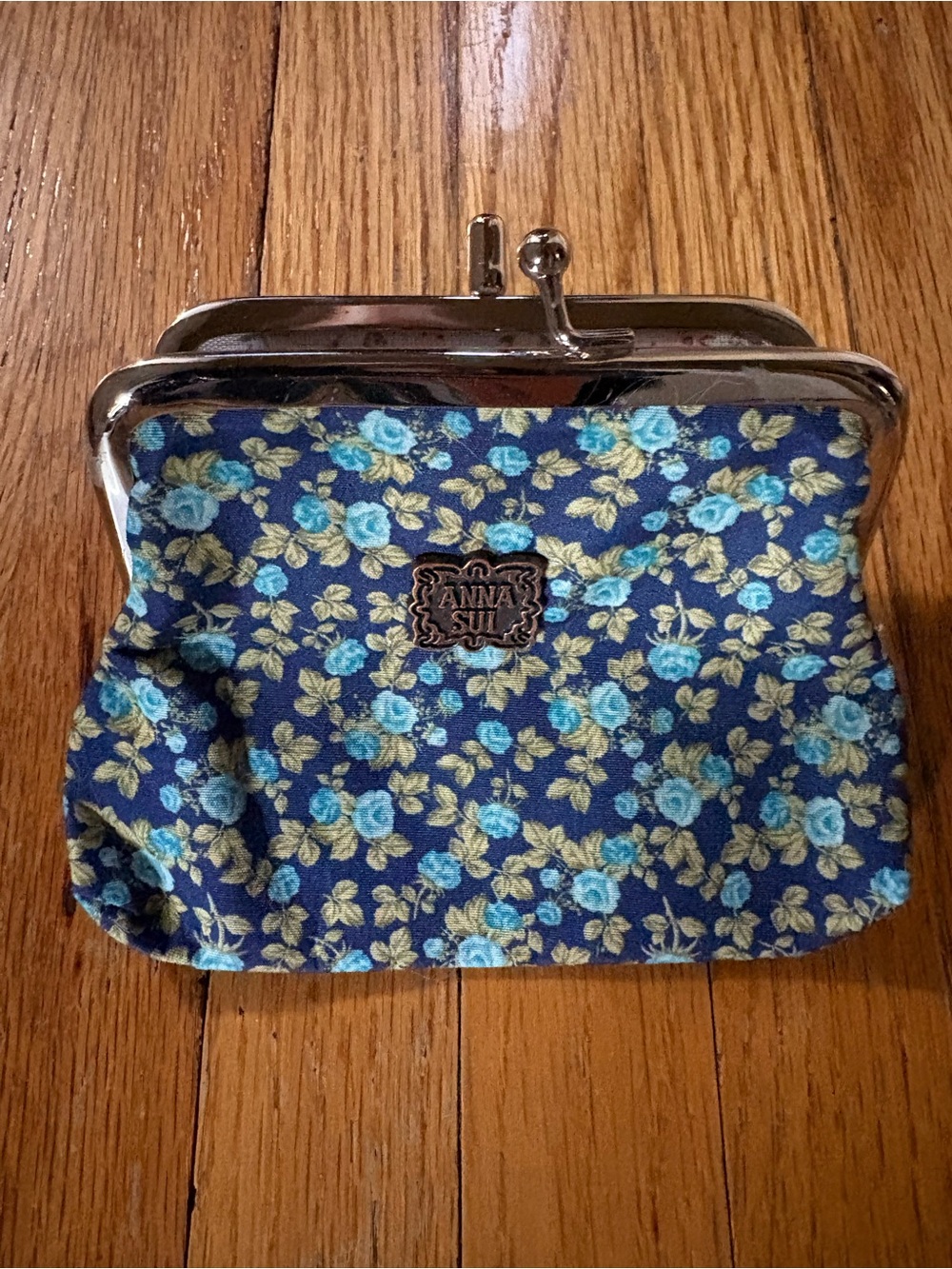 Anna Sui Navy Floral Kiss-Lock Coin Purse with Light Blue Roses and Gold Leaves